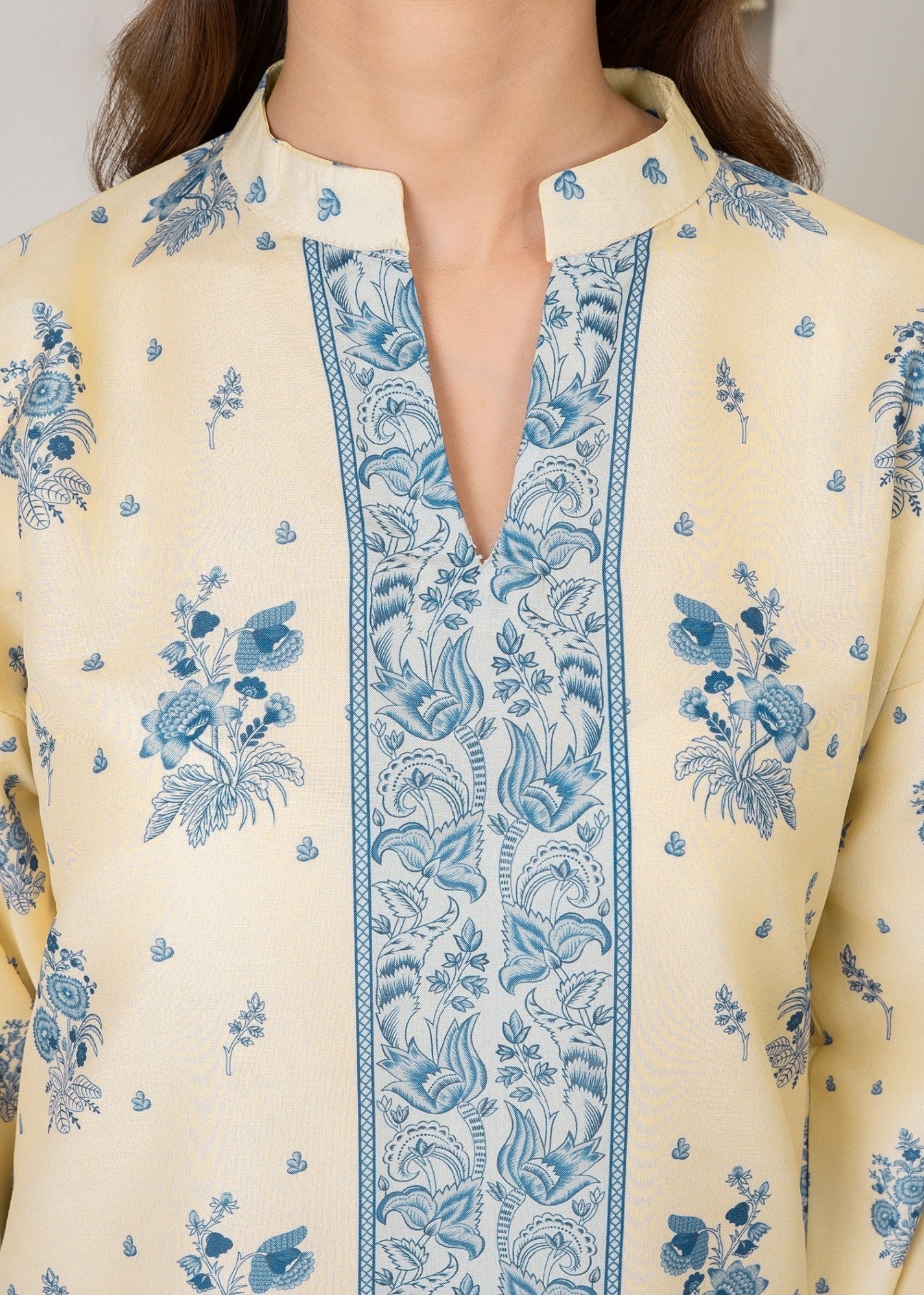 YUNA 2PC PRET-SHORT STYLE